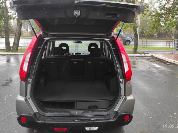 2010 Nissan X-Trail II, серый, 950000 рублей - вид 10