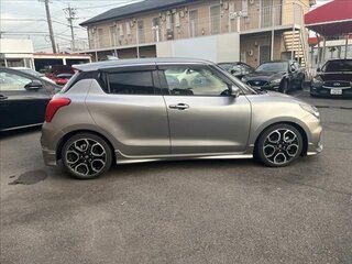 2021 Suzuki Swift Sport V, серебристый, 1146111 рублей, вид 3