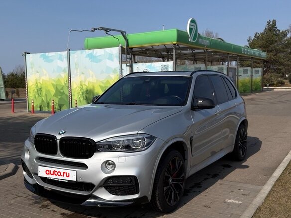 2016 BMW X5 M50d III (F15), серебристый, 3300000 рублей - вид 3