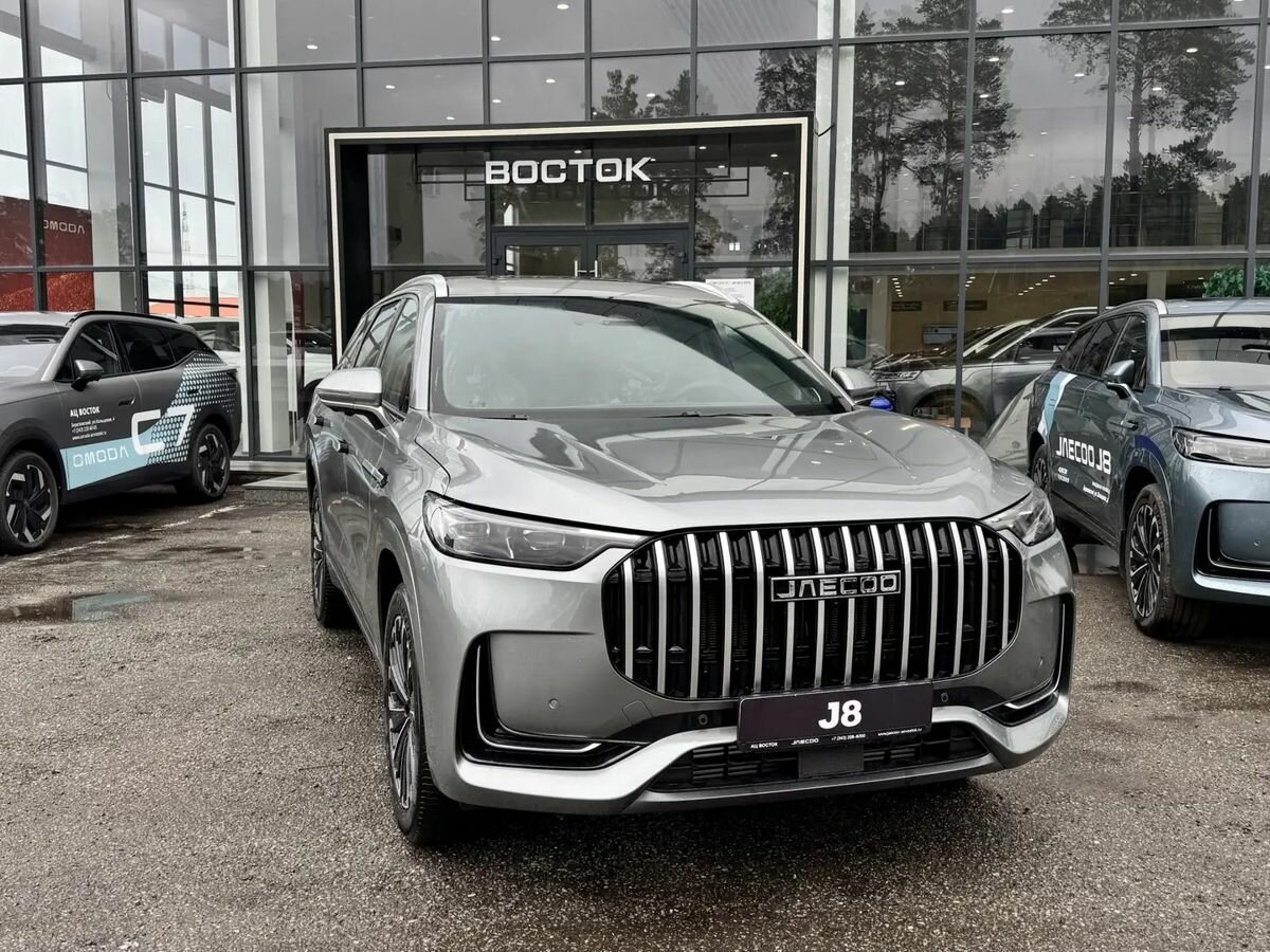 Открыть фотографии: Jaecoo J8