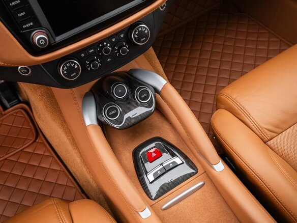 2015 Ferrari FF, красный - вид 22