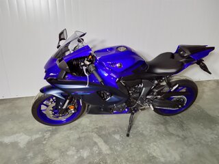 2022 Yamaha YZF-R7, синий, 829000 рублей, вид 3