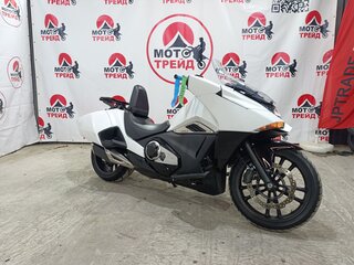 Honda NM4