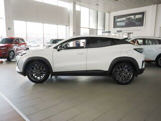 2024 Changan UNI-T I, белый, 3309900 рублей, вид 2