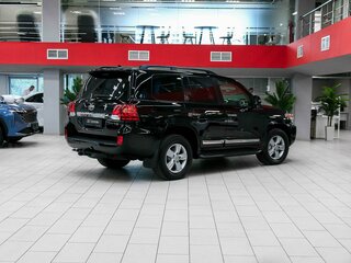 2013 Toyota Land Cruiser 200 Series Рестайлинг 1, чёрный, 3150000 рублей, вид 2