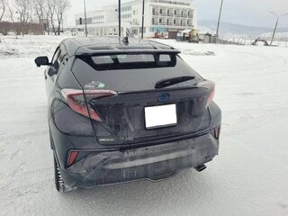 2017 Toyota C-HR I, чёрный, 2100000 рублей, вид 4