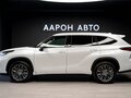 2025 Toyota Highlander IV (XU70), белый - вид 4