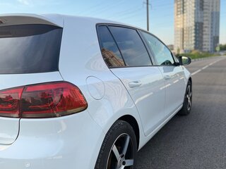 2011 Volkswagen Golf VI, белый, 850000 рублей, вид 5