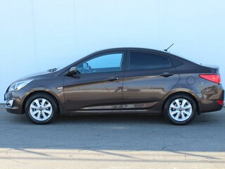 2016 Hyundai Solaris I Рестайлинг, коричневый, 1178000 рублей, вид 4