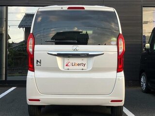 2018 Honda N-BOX II, белый, 898400 рублей, вид 4