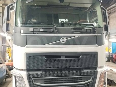 2020 Volvo FH, белый, 8915004 рублей, вид 5