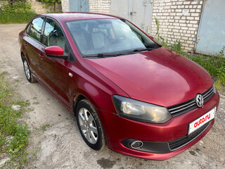 2013 Volkswagen Polo V, красный, 630000 рублей, вид 4