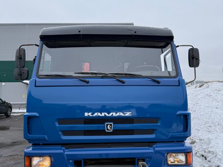 2012 КамАЗ 65117, синий, 2900000 рублей, вид 1