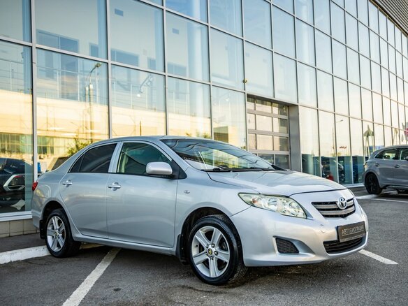 2007 Toyota Corolla AMT X (E140, E150), серебристый