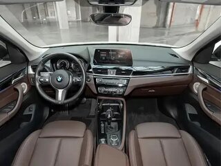 2022 BMW X1 Long 20Li sDrive II (F48) Рестайлинг, серебристый, 2255504 рублей, вид 4