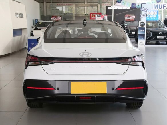 2026 Hyundai Elantra VII (CN7) Рестайлинг, белый, 2097374 рублей - вид 11