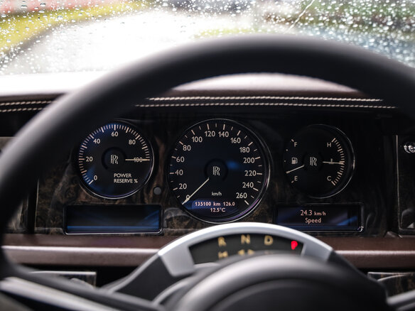 2008 Rolls-Royce Phantom VII, серый, 8775260 рублей - вид 21