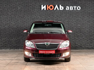 2011 Skoda Fabia II Рестайлинг, фиолетовый, 500000 рублей, вид 2