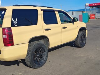 2008 Chevrolet Tahoe III, бежевый, 1190000 рублей, вид 2