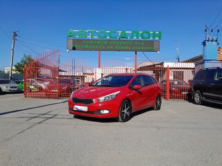 2015 Kia Ceed II, красный, 1238000 рублей, вид 1