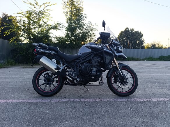 2012 Triumph Tiger 1200, серый, 720000 рублей - вид 5
