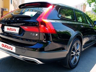 2019 Volvo V90 Cross Country I, чёрный, 4400000 рублей, вид 4
