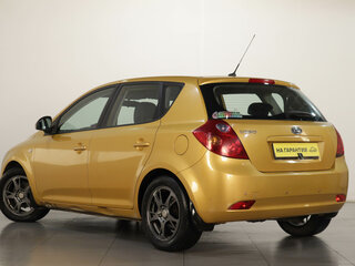 2009 Kia Ceed I, жёлтый, 599000 рублей, вид 4