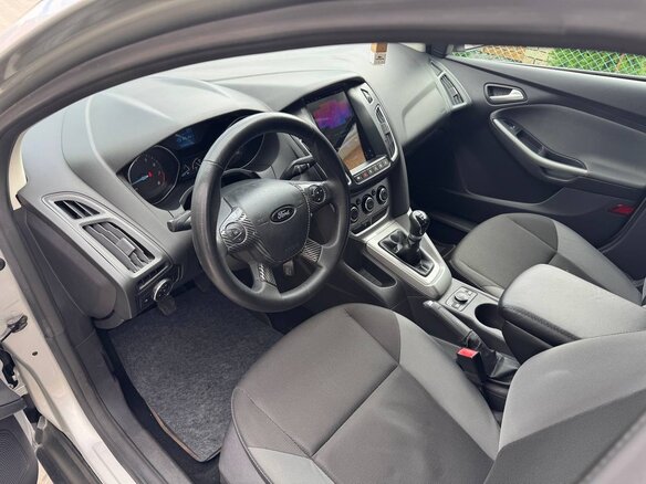 2011 Ford Focus III, серый - вид 15