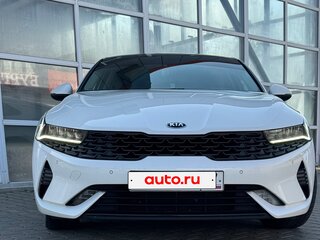 2020 Kia K5 III, белый, 2700000 рублей, вид 4