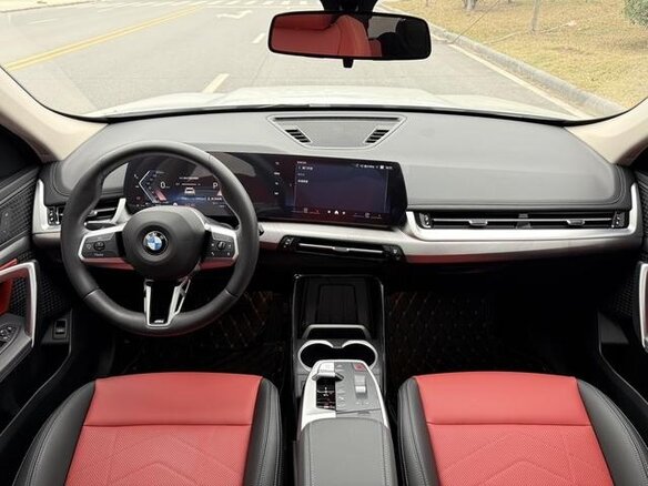 2024 BMW X1 Long 20Li sDrive III (U11/U12), белый, 3350000 рублей - вид 6