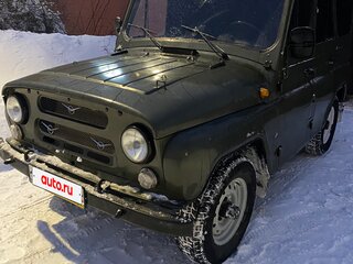 2001 УАЗ 315142, зелёный, 286000 рублей, вид 2