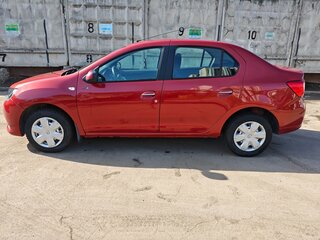 2017 Renault Logan II, красный, 725000 рублей, вид 5