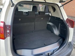 2015 Toyota RAV4 IV (XA40), белый, 2350000 рублей, вид 5