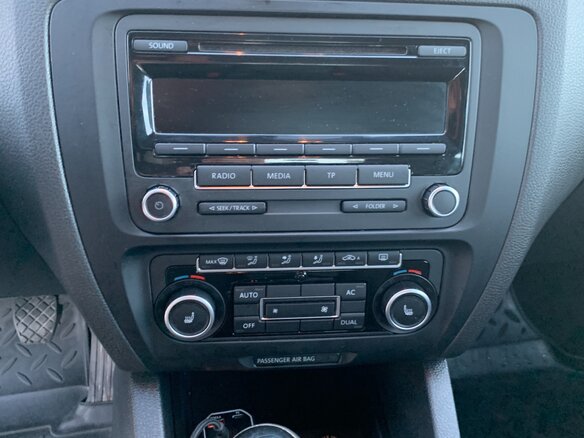 2012 Volkswagen Jetta VI, коричневый, 679000 рублей - вид 13