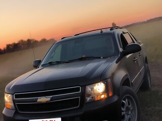 2006 Chevrolet Avalanche II, чёрный, 2500000 рублей, вид 2