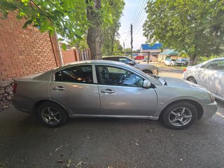 2008 Mitsubishi Galant IX Рестайлинг 2, серебристый, 440000 рублей, вид 3