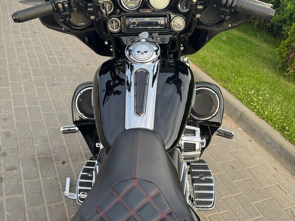 2013 Harley-Davidson Electra Glide, чёрный, 820000 рублей - вид 19