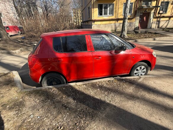 2008 Skoda Fabia II, красный, 250000 рублей - вид 5