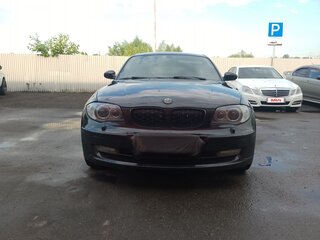 2008 BMW 1 серии 118i I (E81/E82/E87/E88) Рестайлинг, чёрный, 699000 рублей, вид 1