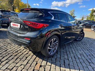 2016 Infiniti Q30, чёрный, 2300000 рублей, вид 4