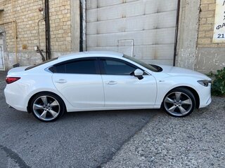 2018 Mazda 6 III (GJ) Рестайлинг, белый, 2200000 рублей, вид 5