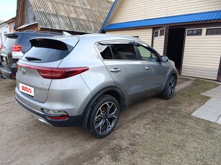 2018 Kia Sportage IV Рестайлинг, серый, 2180000 рублей, вид 3
