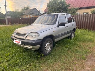 2004 Chevrolet Niva I, серебристый, 350000 рублей, вид 1
