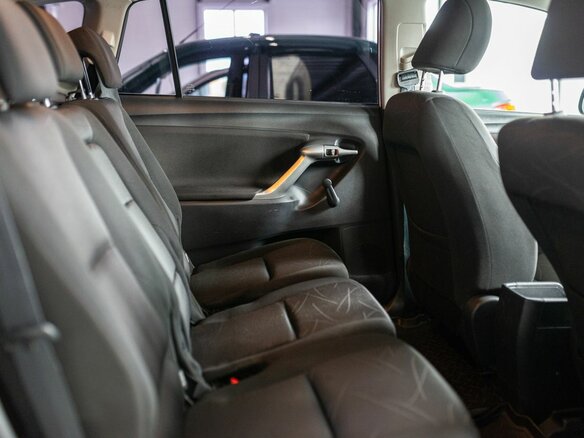 2011 Toyota Verso I, белый, 1359000 рублей - вид 17
