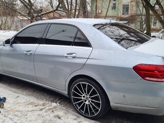 2013 Mercedes-Benz E-Класс 200 IV (W212, S212, C207) Рестайлинг, серебристый, 2300000 рублей, вид 2