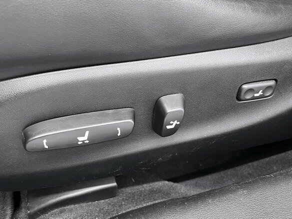 2010 Lexus IS 250 II Рестайлинг 2, серый, 1510000 рублей - вид 15