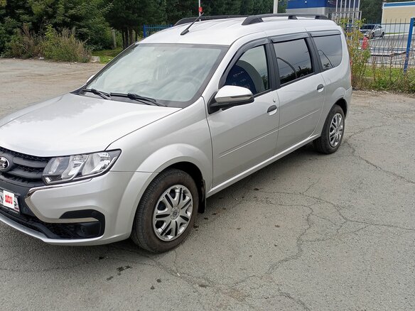 2026 Lada (ВАЗ) Largus I Рестайлинг, серебристый, 1350000 рублей - вид 1