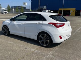 2013 Hyundai i30 II, белый, 1180000 рублей, вид 3