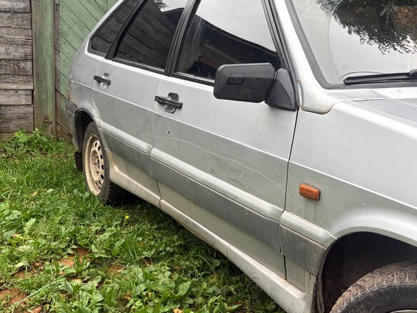 2004 Lada (ВАЗ) 2114, серебристый, 95000 рублей - вид 3
