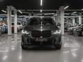 2023 BMW X4 20i II (G02) Рестайлинг, серый - вид 2